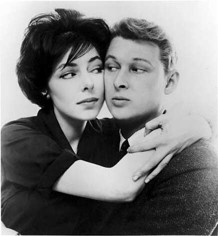 At the crest of their popularity in 1962, Elaine May and Mike Nichols broke up their influential comedy duo.