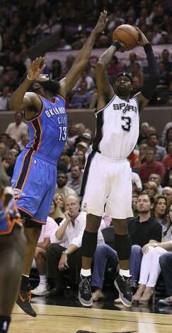 San Antonio Spurs' Stephen Jackson (3) shoots over Oklahoma City Thunder's James Harden (13) during the first half of game two of the NBA Western Conference Finals in San Antonio, Texas on Tuesday, May 29, 2012. Edward A. Ornelas/Express-News (Edward A. Ornelas / San Antonio Express-News) / SA