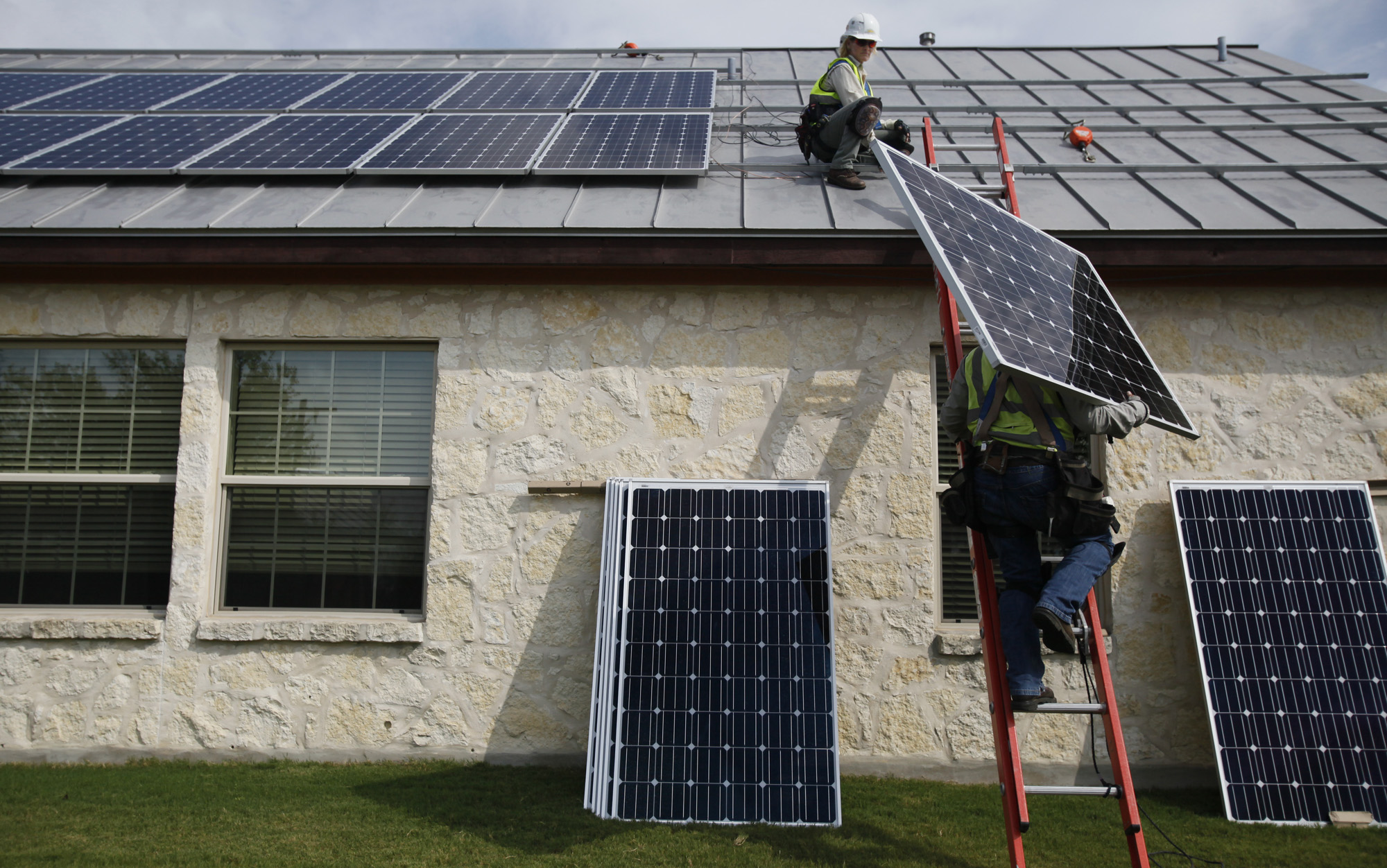 residential-solar-use-up-with-cps-rebate-tax-credit-san-antonio