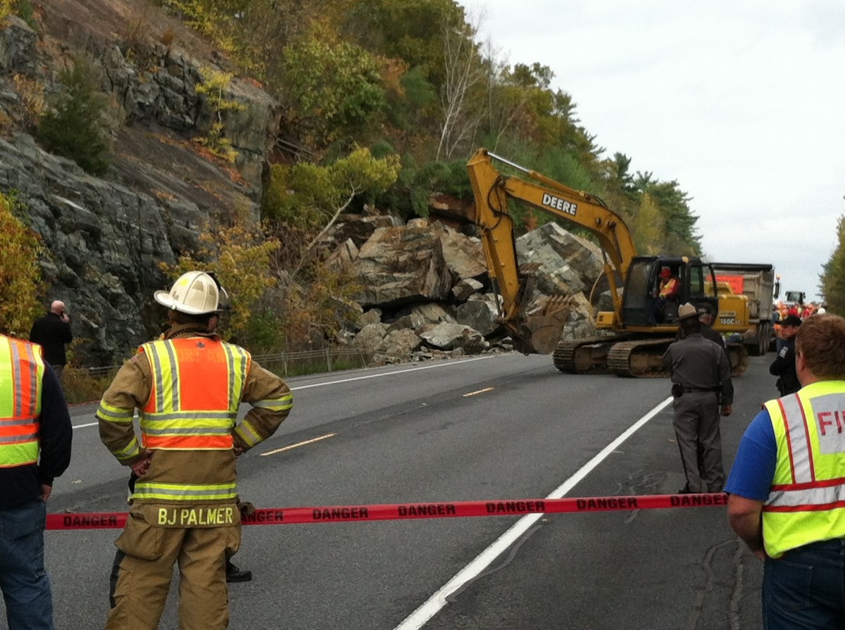Part of Route 4 still closed after rock slide - Times Union1200 x 895