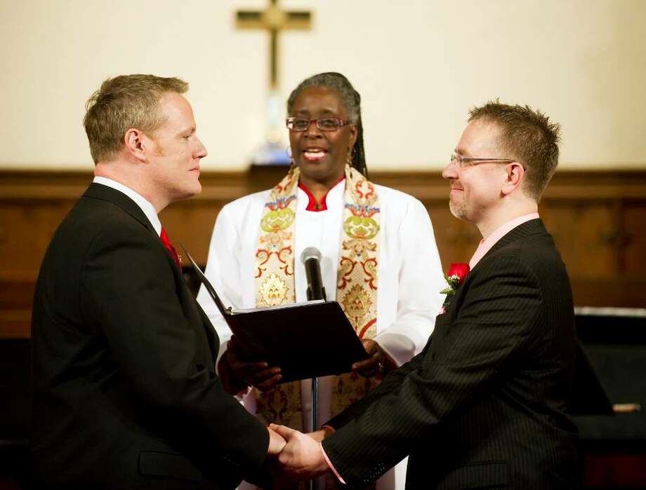 Gay Valentine S Day Wedding A First For Historic Church Stamfordadvocate