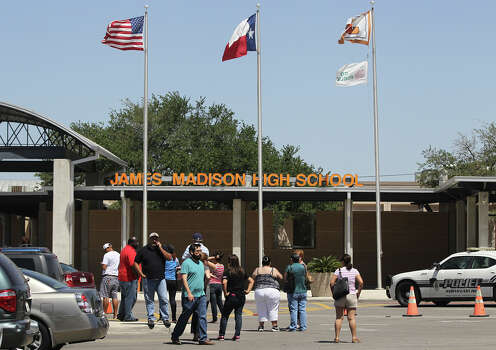 ... School. Photo: JOHN DAVENPORT, San Antonio Express-News / ©San