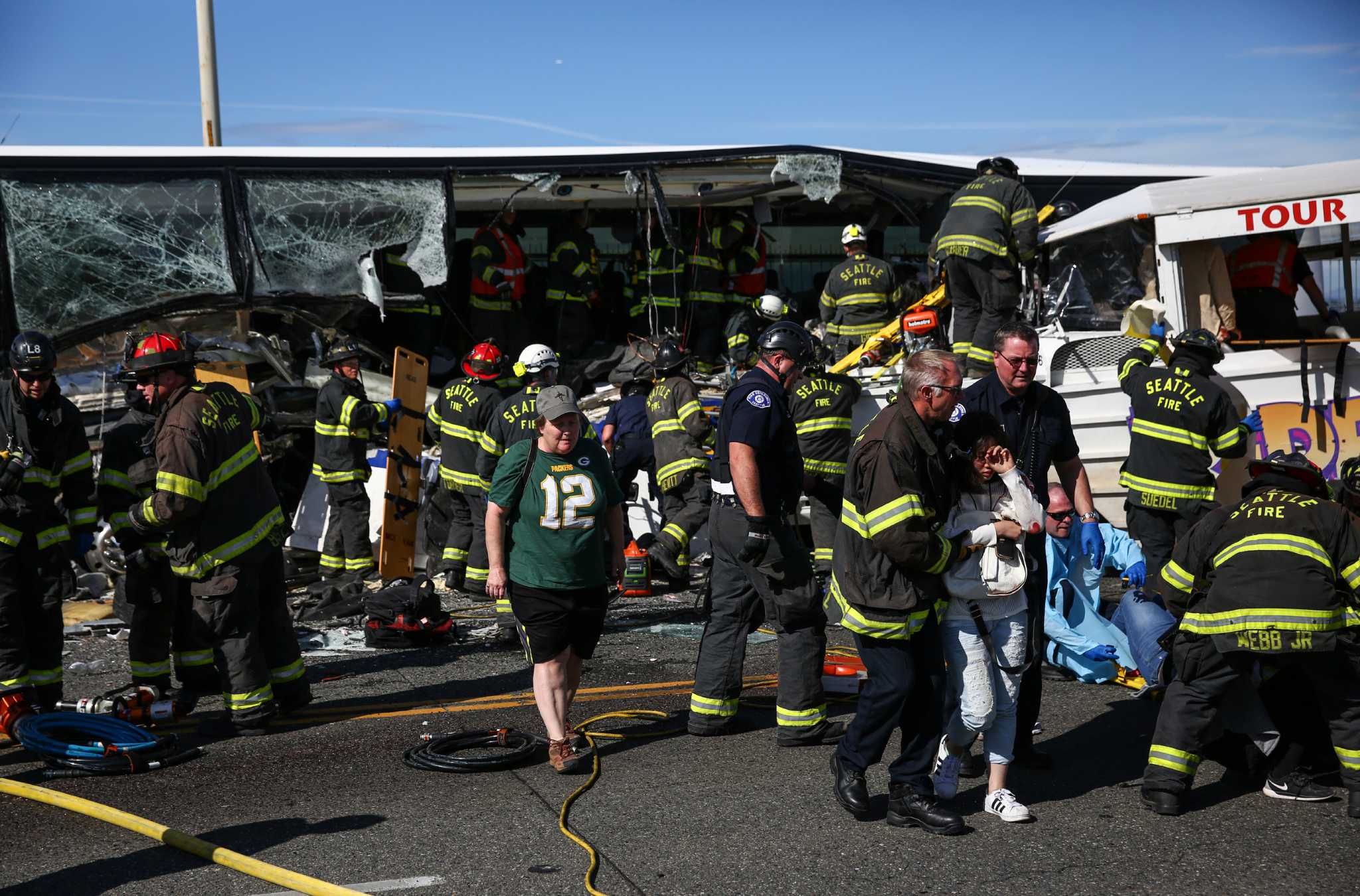 Fatal crash draws questions about Aurora Bridge safety