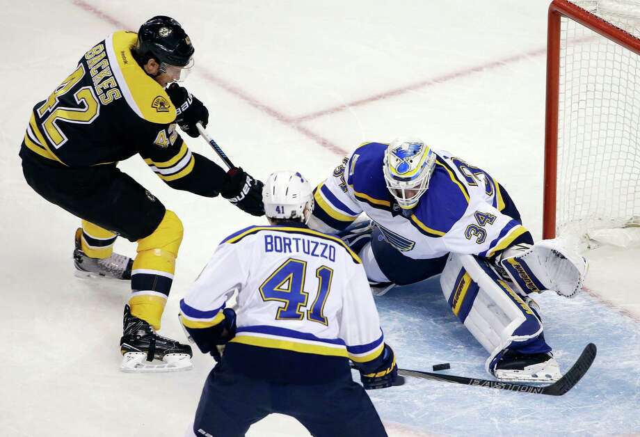 Bruins thwarted by Blues&#39; goalie - San Antonio Express-News