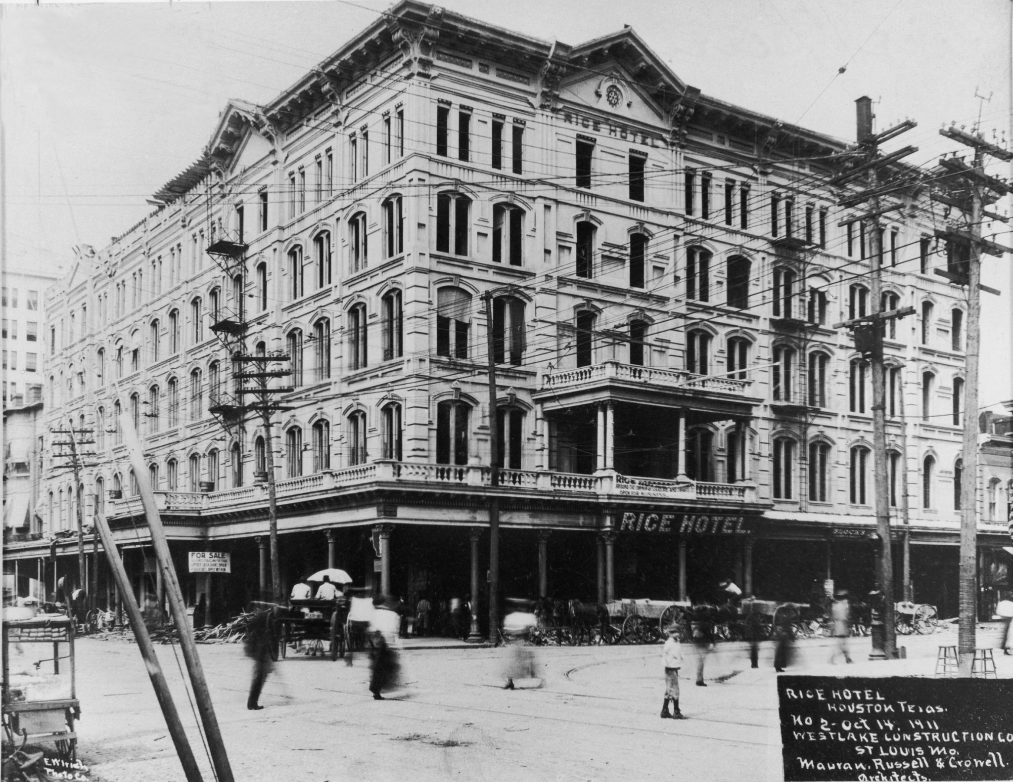 The history of Houston's Rice Hotel