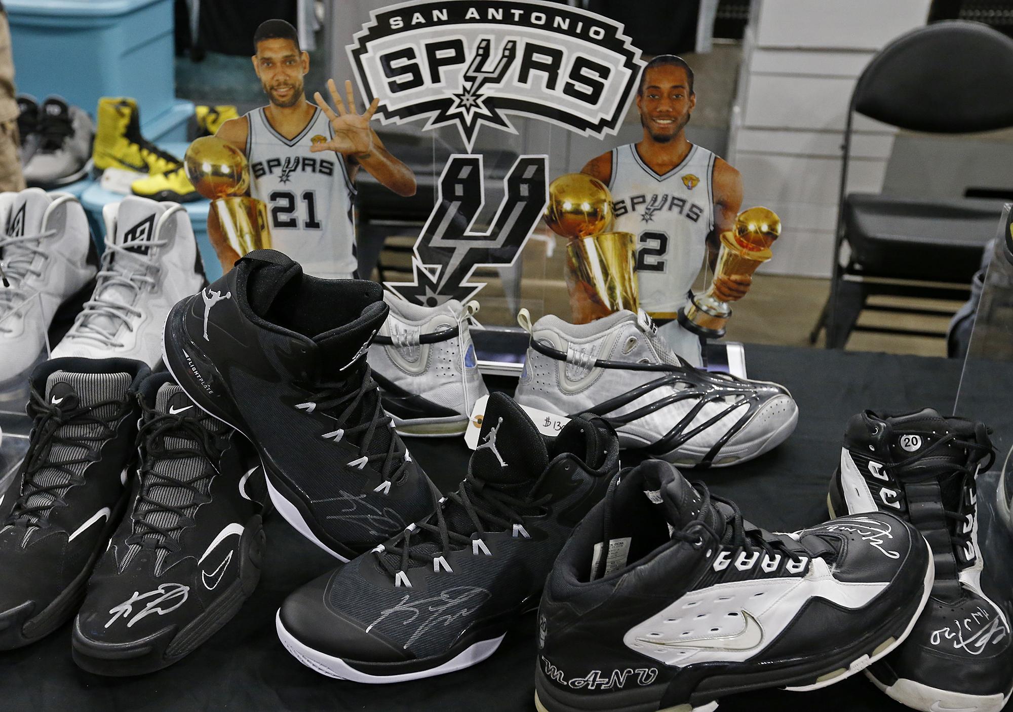 San Antonio sneakerheads appreciate ‘the art’ of shoes - San Antonio Express-News