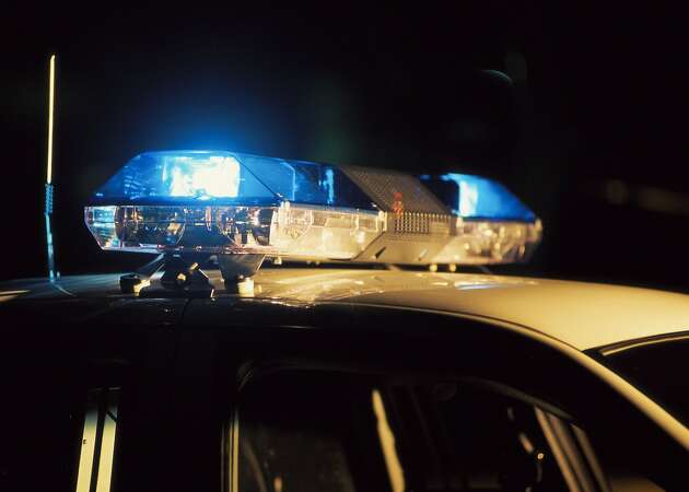Officers investigating two highway shootings in East Bay