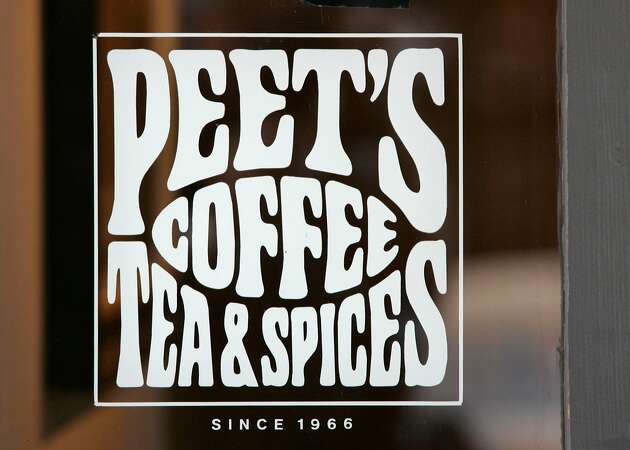 Peet's opens Shanghai cafe in first international foray