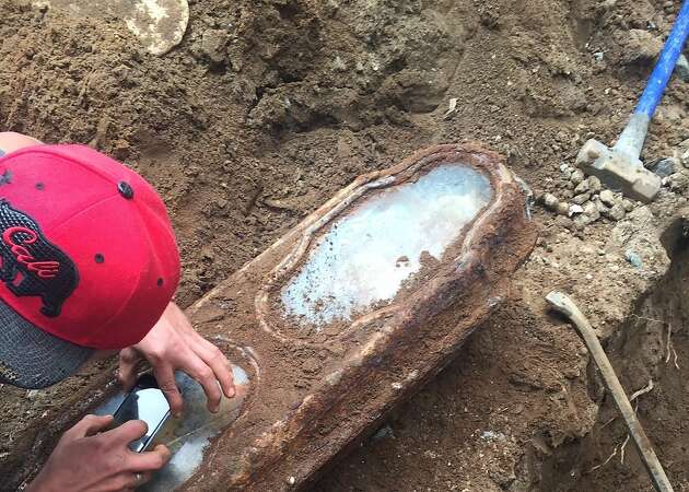 Little girl, rose still in hand, found in coffin beneath SF home