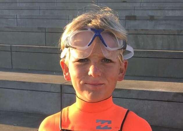 9-year-old boy sets record in choppy Alcatraz swim