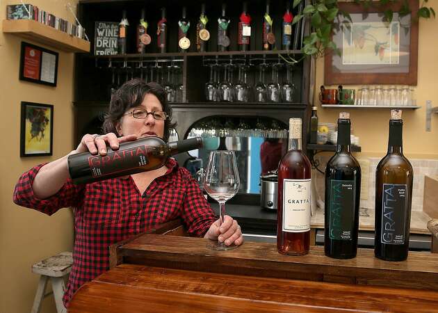 Esther Mobley: With no vineyard, a winery grows in the Bayview
