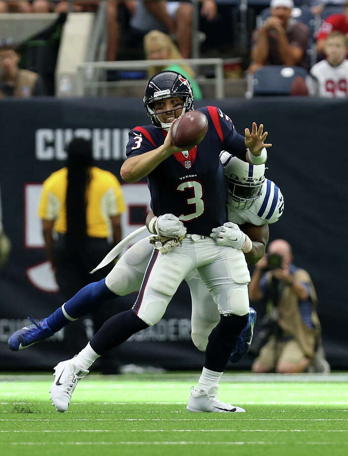 Despite struggling against the Colts, Tom Savage remains confident in his ability. Photo: Godofredo A. Vasquez, Houston Chronicle / Godofredo A. Vasquez