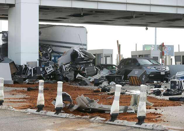 Bay Bridge toll booth leveled in deadly weekend crash remains closed